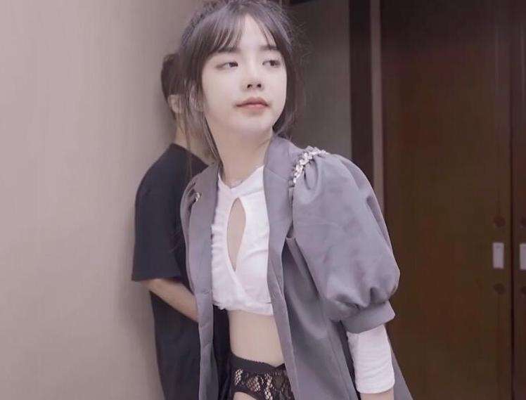 果冻传媒潘甜甜全集剧照潘甜甜最新剧照