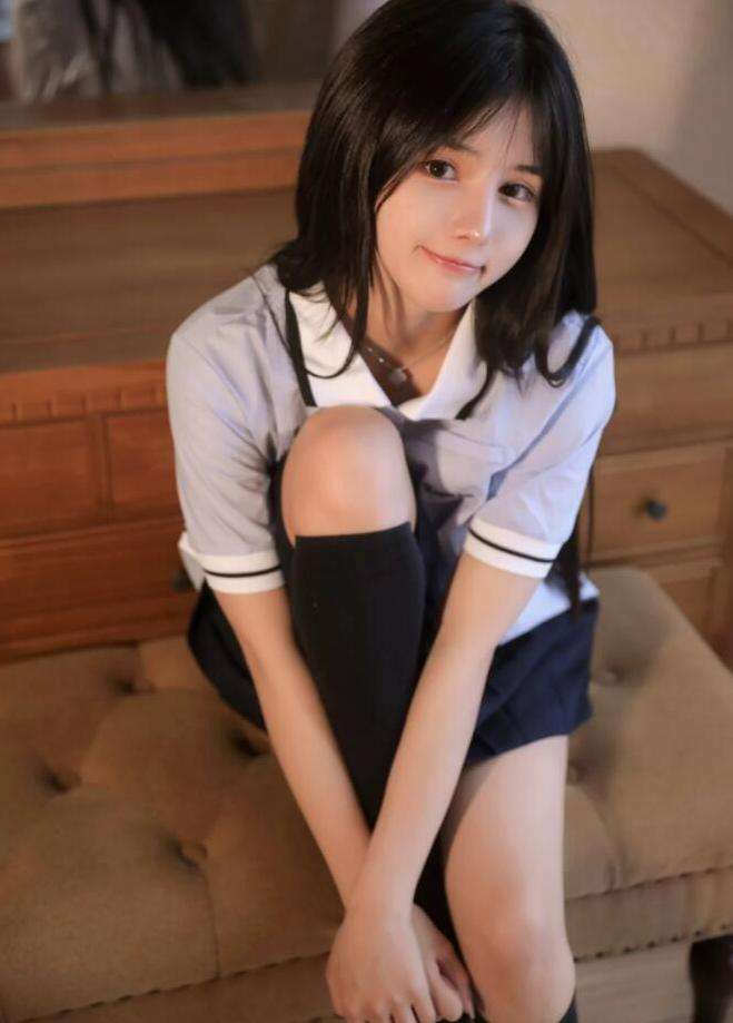 网红徐子昕沫沫个人写真图片，美女网红徐子昕高清生活中壁纸