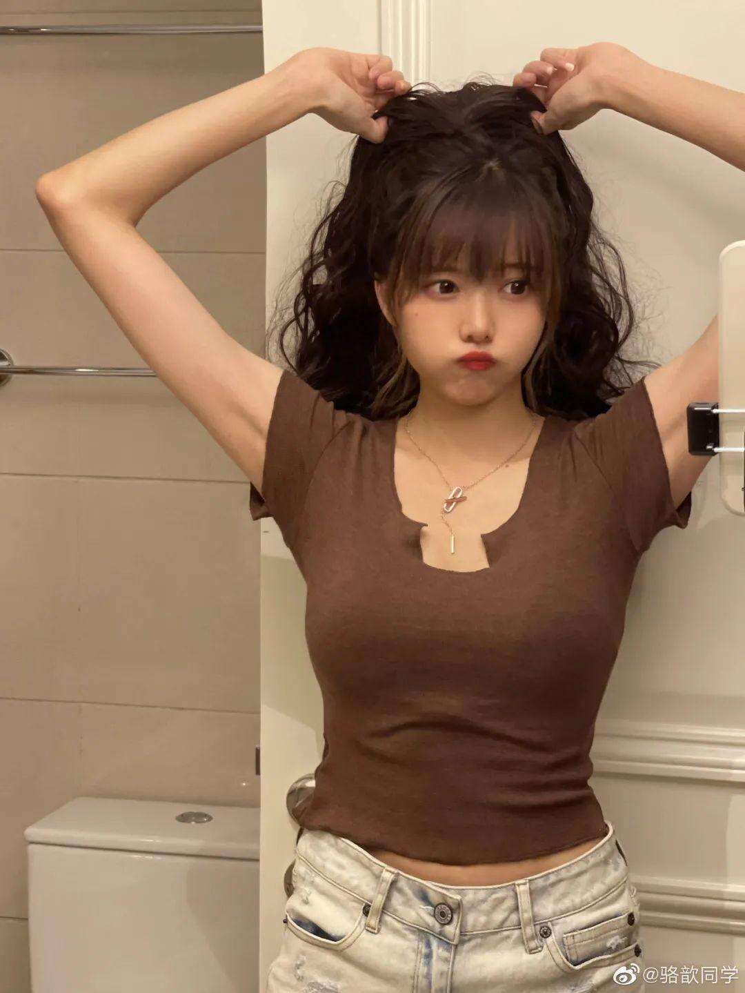 网红驼子姐骆歆是谁全网最强cos姐yyds