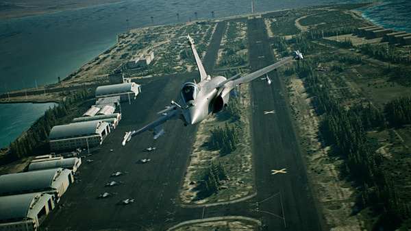皇牌空战7：未知空域