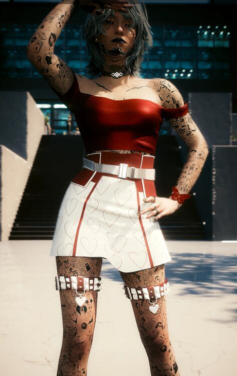 《賽博朋克2077》大腿吊襪帶MOD