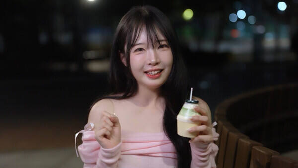 嘘, 美女拍摄中截图