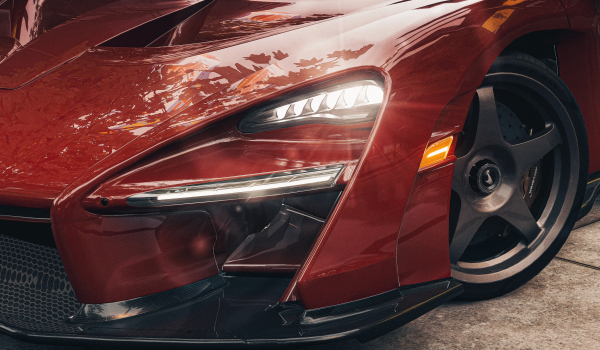 《赛博朋克2077》迈凯伦塞纳跑车MOD