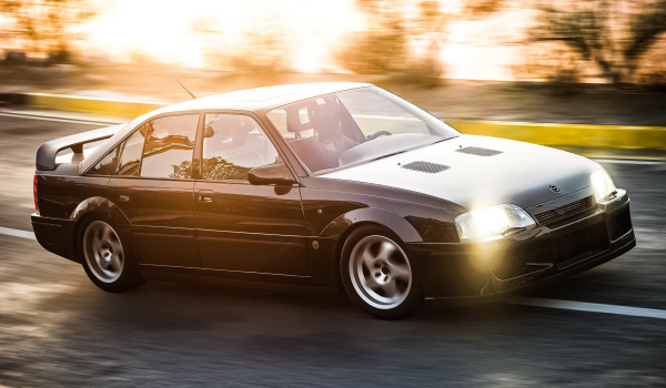 《賽博朋克2077》蓮花歐寶歐米茄MOD