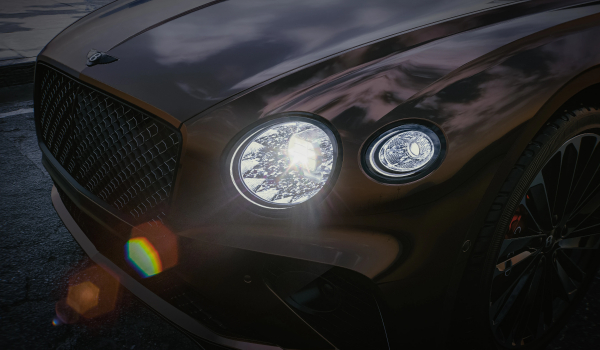 《赛博朋克2077》宾利欧陆GTS MOD