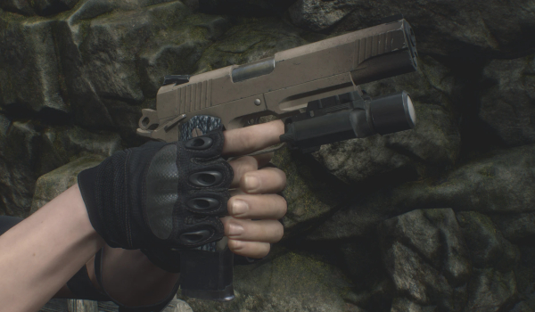 《生化危机4：重制版》Colt MA51 RE8 替换Killer7MOD